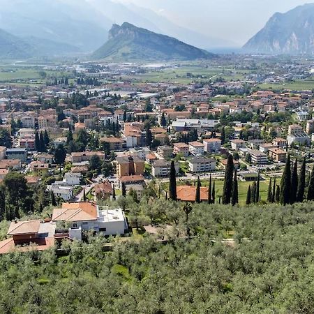 Casa Tra Gli Olivi Βίλα Arco Εξωτερικό φωτογραφία
