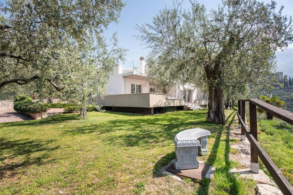 Casa Tra Gli Olivi Βίλα Arco Εξωτερικό φωτογραφία